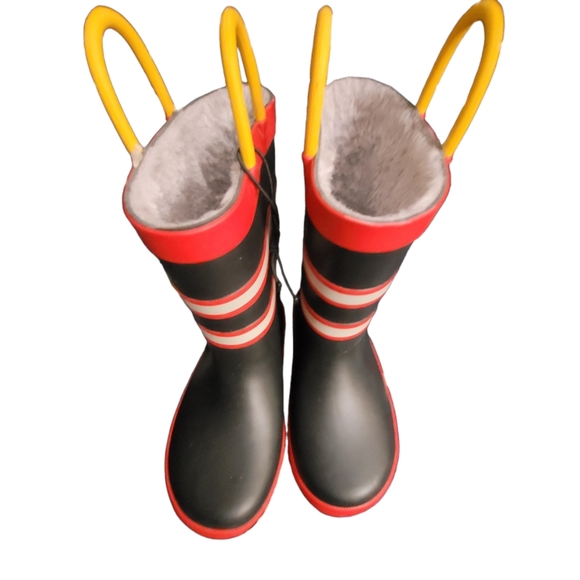 Western Chief Children’s Rain/Snow Boots (Fire Chief) - Picture 2 of 4